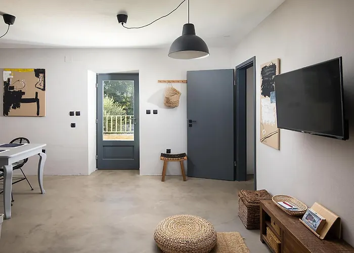 Stanza * Ровинь